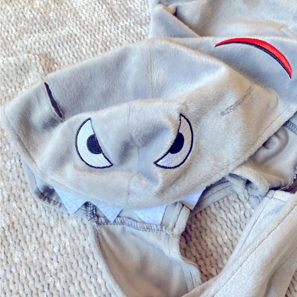 Shark Dog‎ Halloween Costume Soft Fleece Adjustable Velcro Straps Size XL